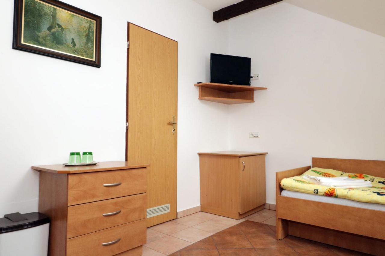 Penzion Hurka Hotel Dolni Libchavy Kültér fotó