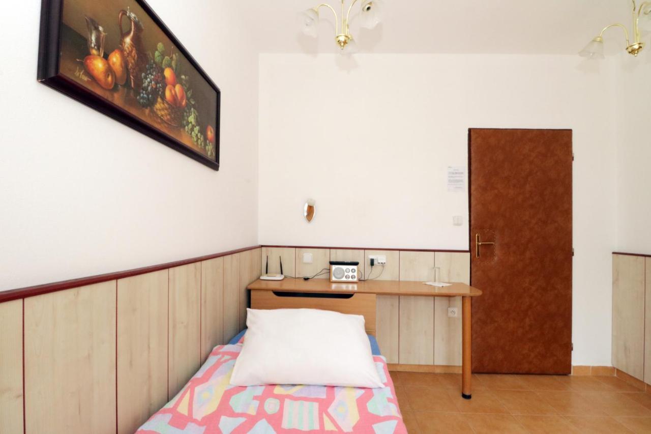 Penzion Hurka Hotel Dolni Libchavy Kültér fotó