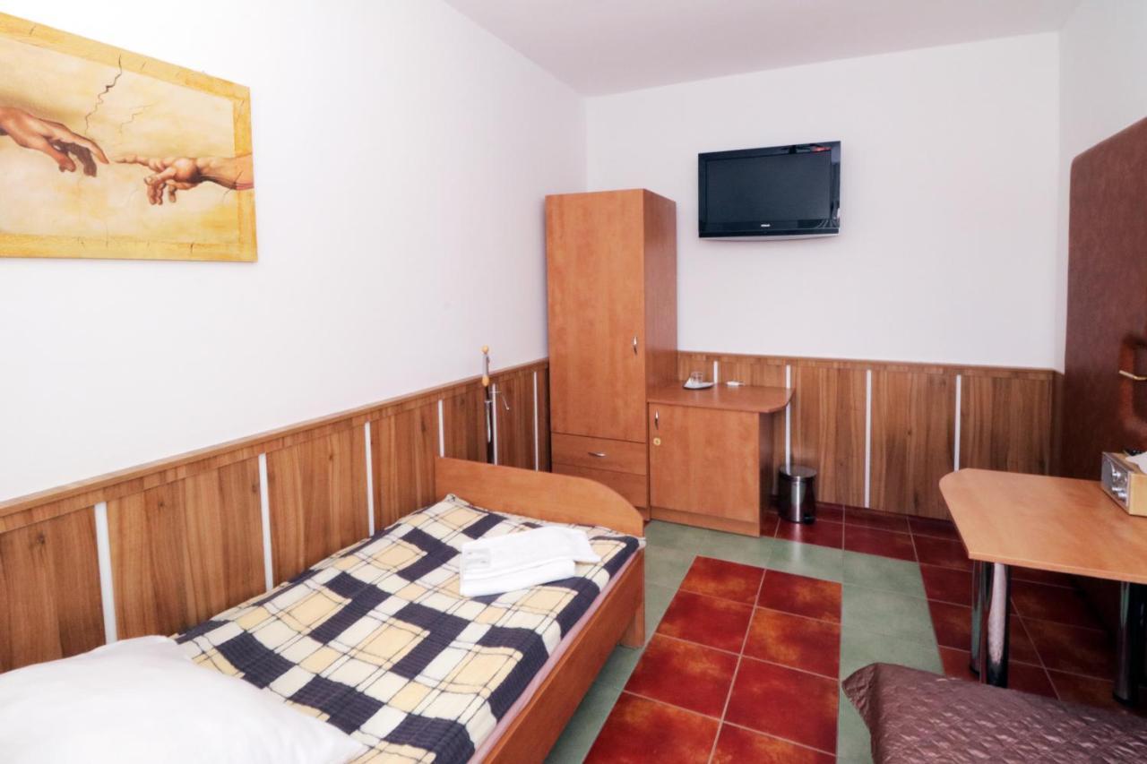 Penzion Hurka Hotel Dolni Libchavy Kültér fotó