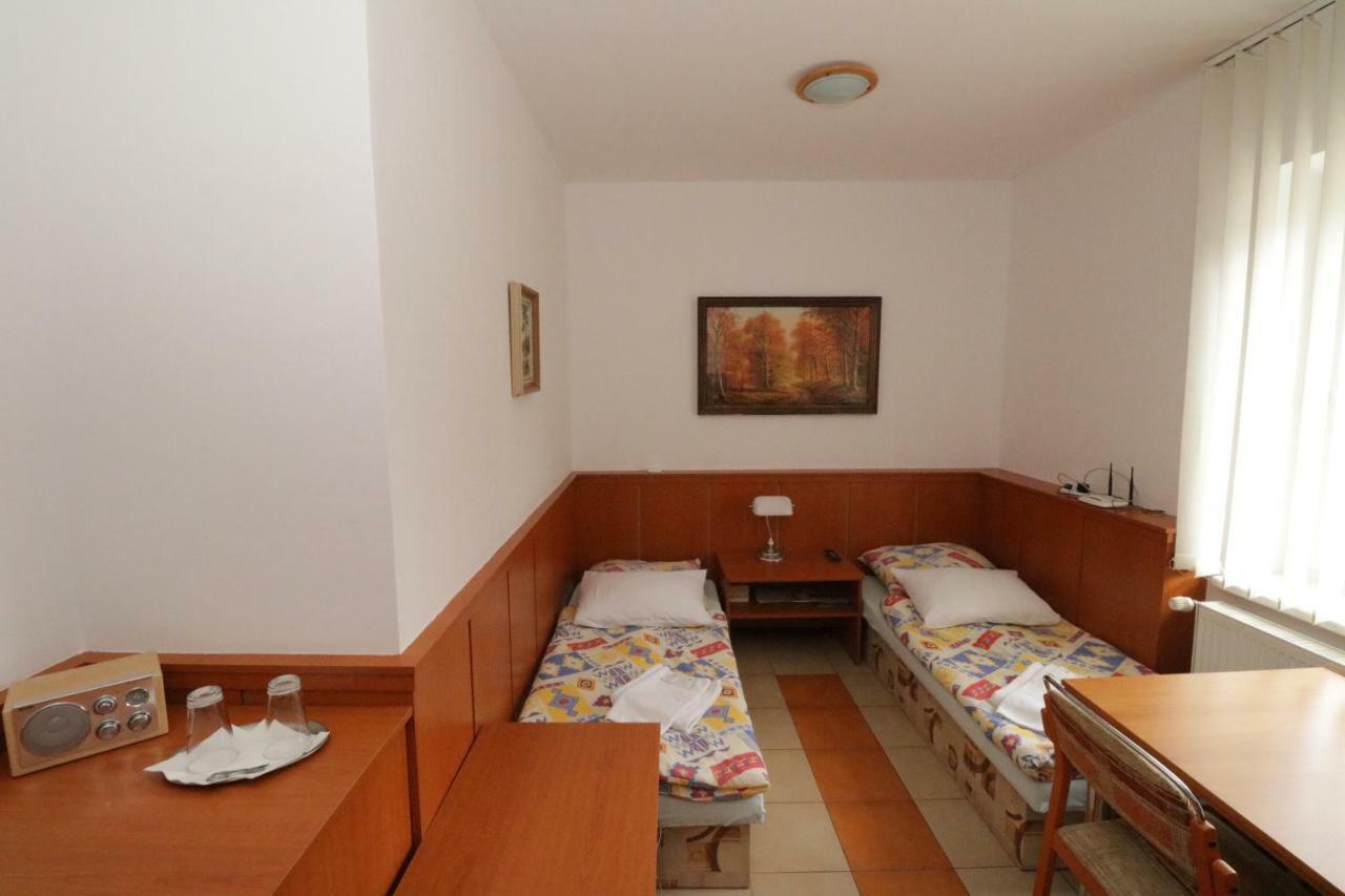 Penzion Hurka Hotel Dolni Libchavy Kültér fotó
