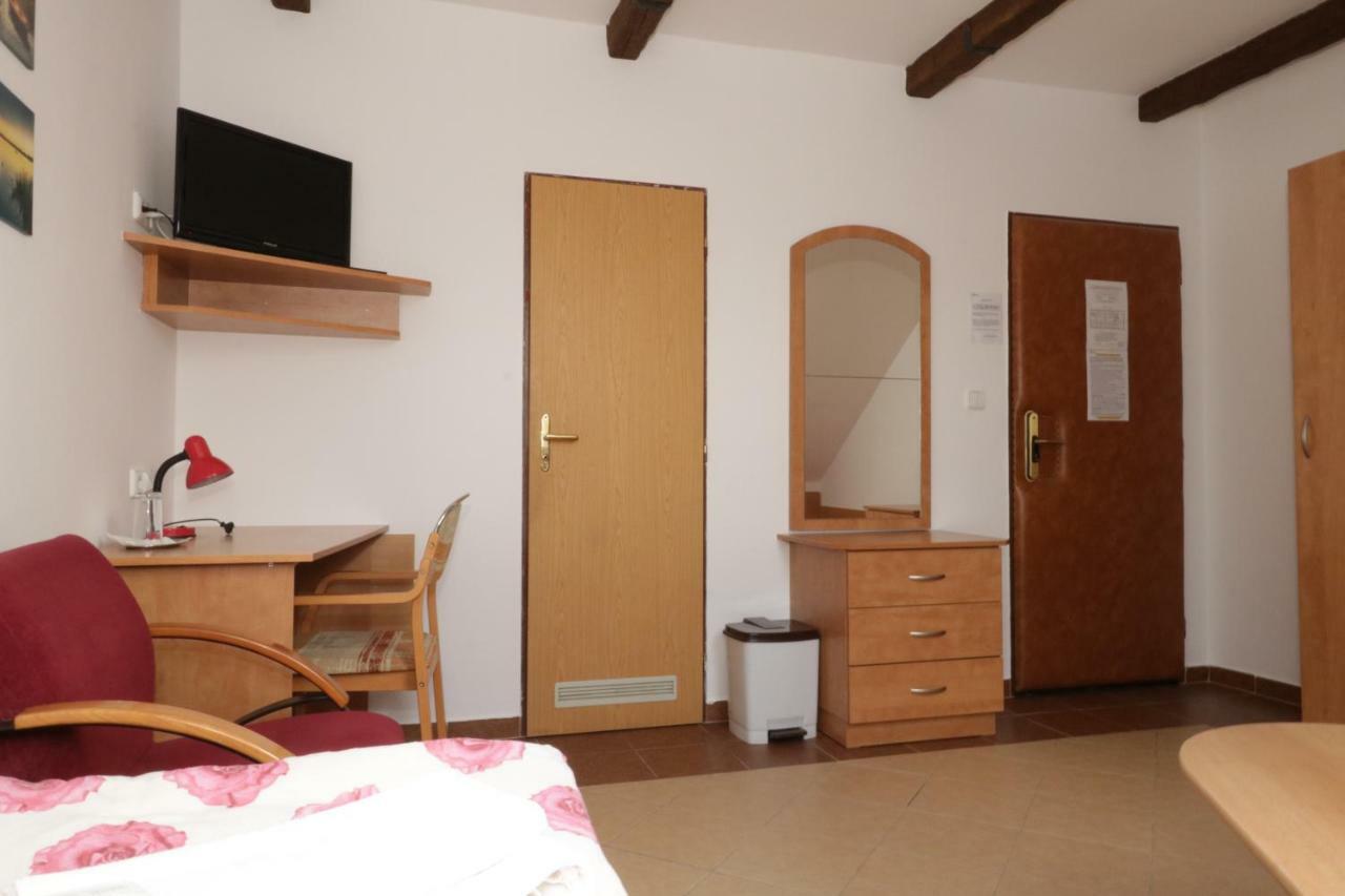 Penzion Hurka Hotel Dolni Libchavy Kültér fotó