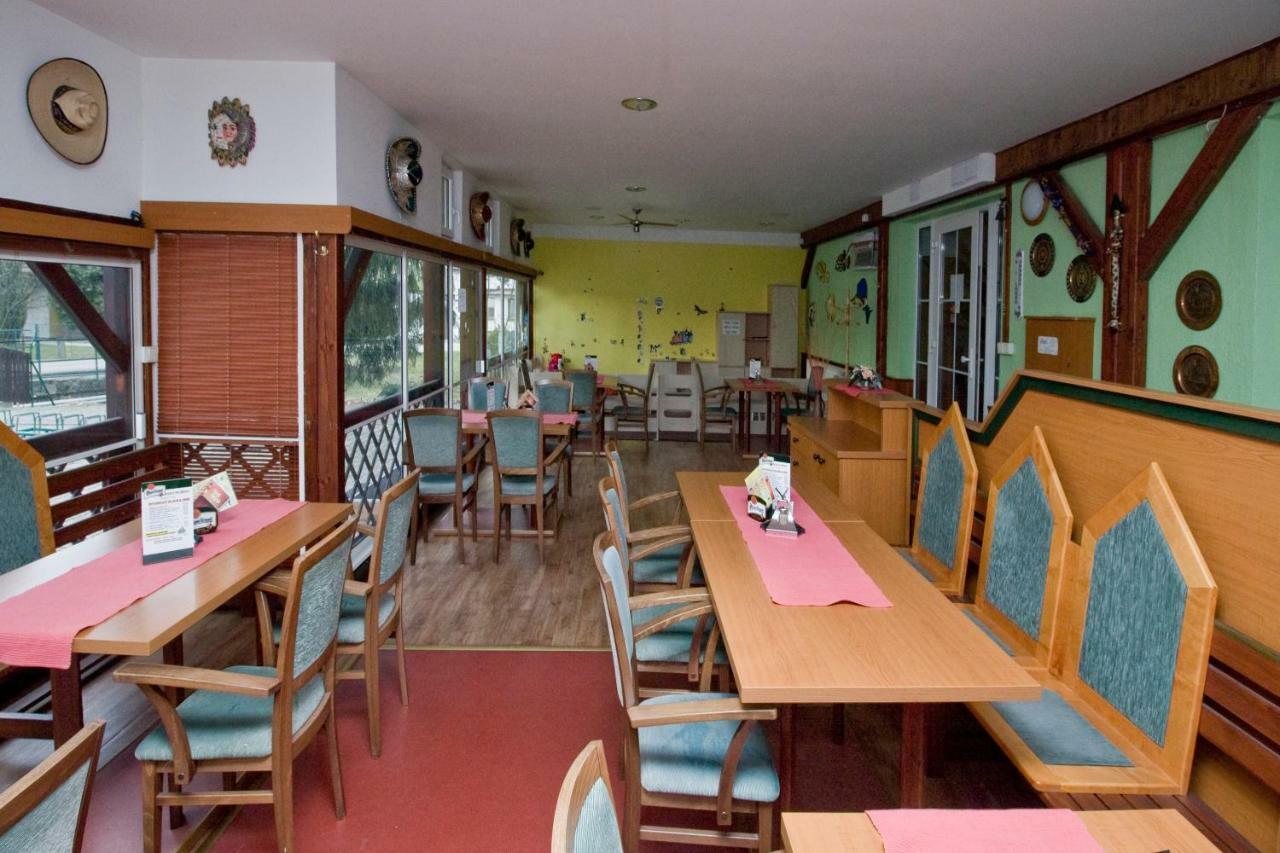 Penzion Hurka Hotel Dolni Libchavy Kültér fotó